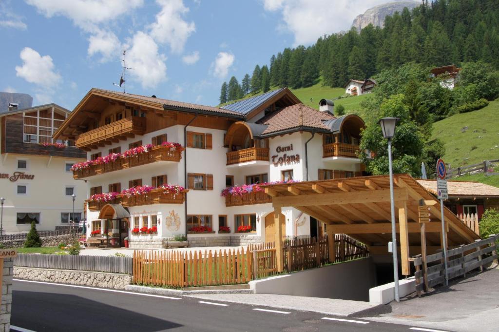Garni Tofana Hotel Corvara In Badia Exterior foto